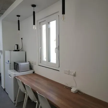 Minimal & Arty Townhouse