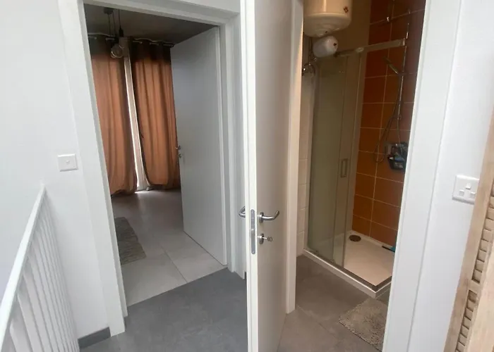 Alloggio in famiglia Minimal & Arty Townhouse