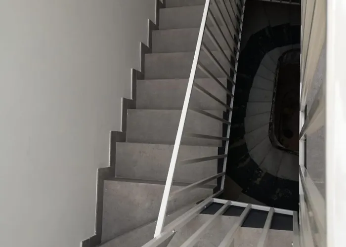 Minimal & Arty Townhouse * Hamrun