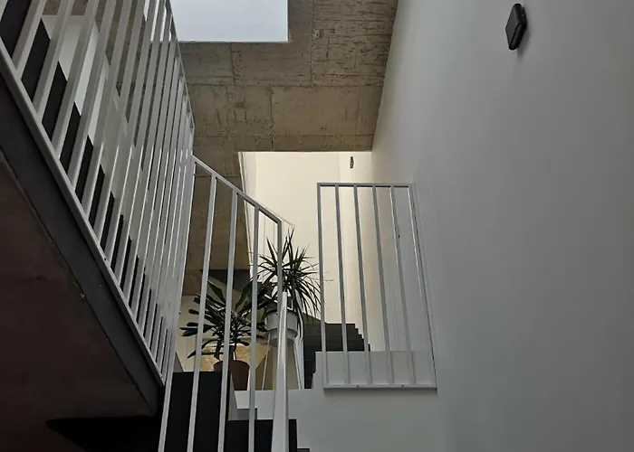 Minimal & Arty Townhouse * Hamrun